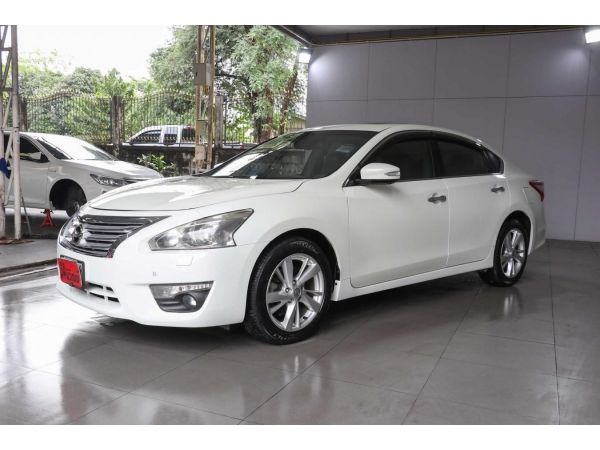 NISSAN TEANA 2.5 XV SR CVT  ปี2013